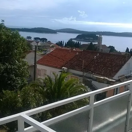 Apartments Jaksa Hvar Town Exterior photo